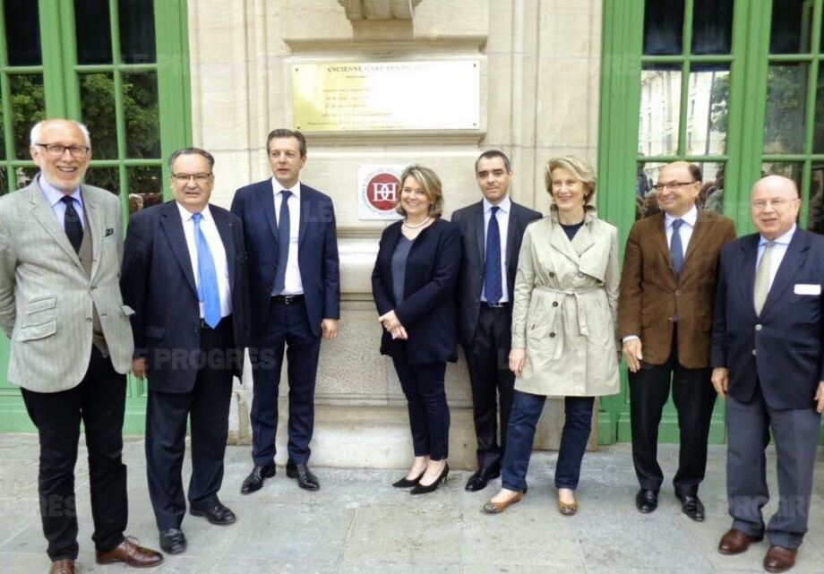 Inauguration de la plaque historique des Brotteaux, en présence de Sébastien Duc, Pascal Blache et Maître Claude Aguttes | Source Le Progrès
